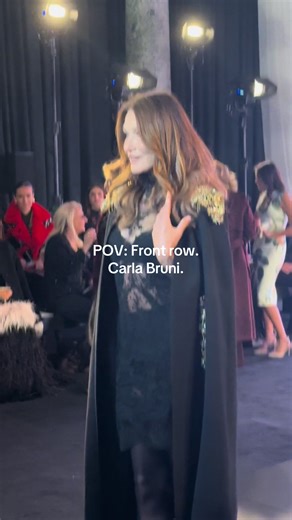 #carlabruni front row at @celiakritharioti show⚡️❤️ #celiakritharioti #couture #parisfashionweek #fyp