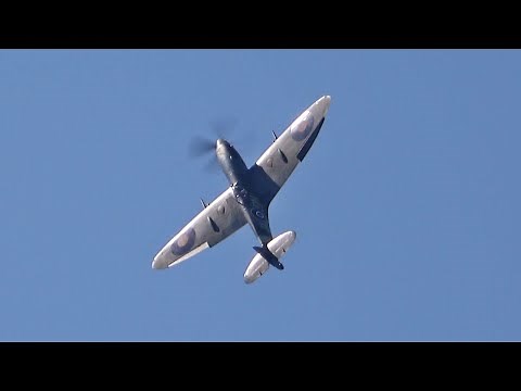 Supermarine Spitfire agile airshow display over Germany