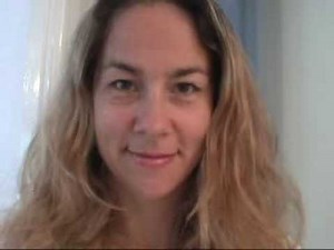 Leçon d'Anglais: To listen to: Ecouter