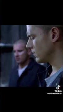 AnimationPrison break 2005 #prisonbreak #film #prisonescape #movie #animationstyle