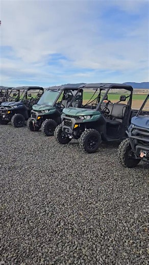 ❗️End of year sale on all our in stock 2025 Defender open cab models❗️ 📞Call and talk to Hud or Chase or stop by and see what we've got! | Buds Power Sports