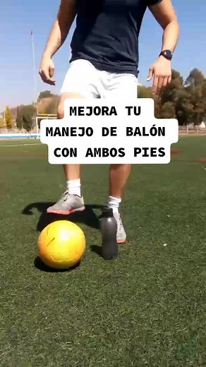 MEJORA tu manejo de BALÓN con ambos pies⚽💯 #futbol #fitness #tiktokdeportes #FutbolMexicano #soccer #futbolistas