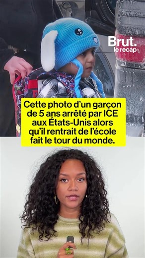 Un petit garçon de 5 ans arrêté par la police de l'immigration