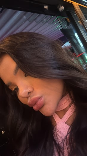 Jessica Soares on Instagram: "🤡 #viralpost #humor #engraçado"