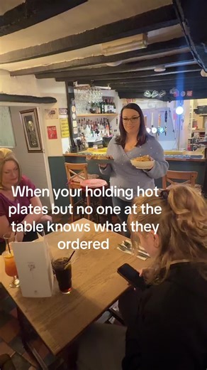 Handling Hot Plates in a Busy Restaurant Setting
