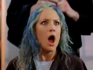Bride Wars - Clip - My hair is blue