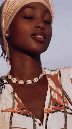 Stylish Patterns and Accessories: Fashion Inspiration