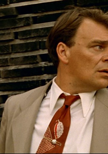 A French Village S01:E01 - The Landing (June 12, 1940)