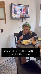 I had to unlearn a lot to stop leaking urine—Not just the wrong exercises… but the way I lived in a constant state of “go, go, go.”Looking back, I can’t believe how unaware I was of my own triggers—even when they were smacking me right in the face.I just told one of my students who struggles with her bladder first thing in the morning:“Slow down.Before your feet even hit the ground, breathe.Name 5 things you’re grateful for—and make at least half of them about your pelvic floor. 😂”Because here’
