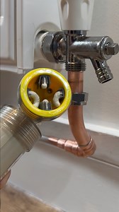 736K views · 2.7K reactions | How to install a drain valve on radiator! #asmr #asmrsounds #learn #foryou #mmplumber #viral #plumbing #toolbag #pipes #tools #cleancopper #plumbertools #pressfit #soldering #copper #handtools #work #diy #howto #plumber #tips #hack #reels #handyman #plumero | Mmplumber | Facebook