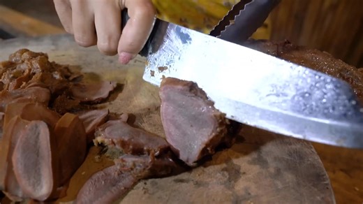 Pretty Girl Cooking on TikTok