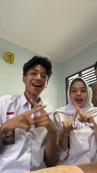 Exploring Sign Language with Classroom Activities