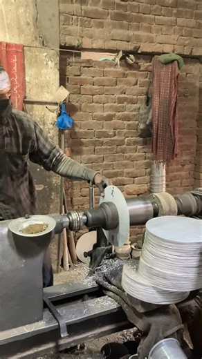 307K views · 1K reactions | Crafting an Aluminum Ice Bucket： Local Factory Edition #youtubeshorts #craftsmanship #diy #making #factory #manufacturer #industrial #facts #manufacturing #design #industry #fact #factor #fashion #urbex #faction #photography #architecture #wholesale #engineering | Moodern Cars | Facebook