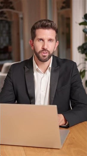 Is Crowdsourcing Smarter Than VC?