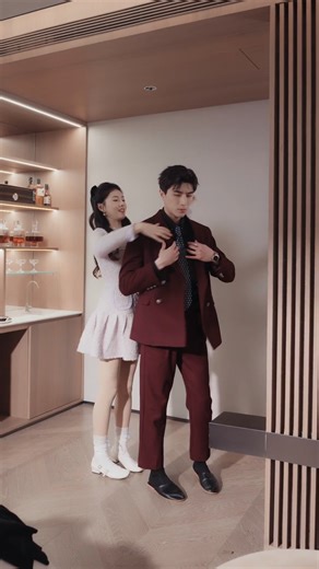 The alien cat princess is winning over the CEO! It's love at first sight!😘𝐖𝐚𝐭𝐜𝐡 𝐚𝐥𝐥 𝐞𝐩𝐢𝐬𝐨𝐝𝐞𝐬 𝐚𝐭 𝐨𝐧𝐜𝐞👉 👀 #drama #Chinesedrama #hotdrama #lovestory #love #星动短剧社 | 星动短剧社