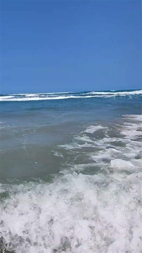 One day, without thinking, you become a single dad. #dailyvlog #beach