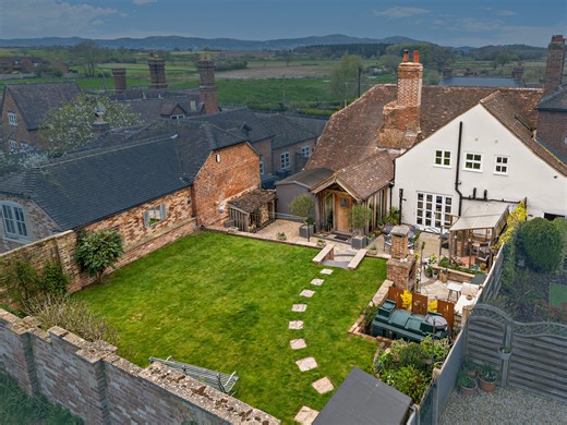 4 bed house for sale in Severn Stoke, Worcester, WR8