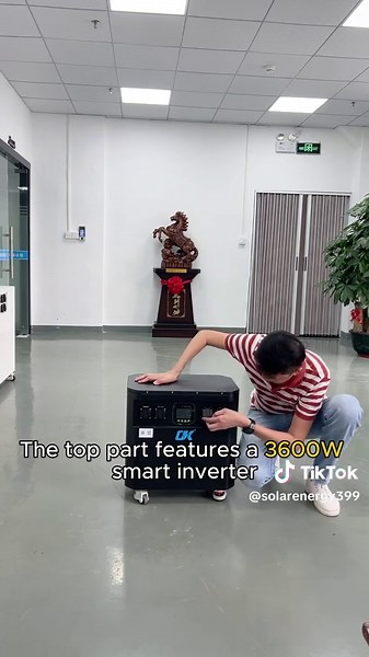 Many small families love this 7680Wh all-in-one energy storage device!#energystorage #solarbattery #batterypack #golnova #solargenerator #solarpower