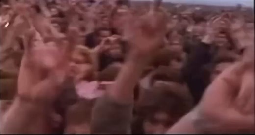 When Metallica Unleashed the Bald Eagle Over 1.6 million Soviets 🦅