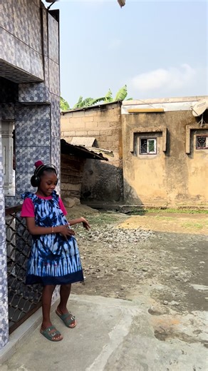 La Belle Sœur: Un Voyage de Culture Camerounaise