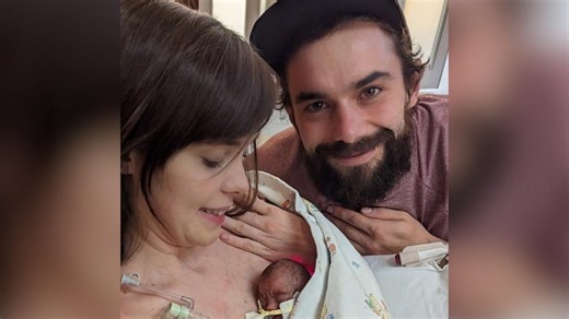 Micro preemie born at 23 weeks goes home for Christmas after 9 months in NICU