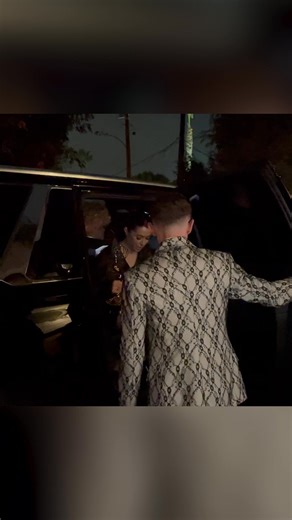 Falcone down. 😮 Cristin Milioti was on a high when she won her first Primetime Emmy Award for her role in “The Penguin” at Sunday’s show. But later in the night, the 40-year-old actress literally hit a low when she fell and dropped her Emmy while arriving at an afterparty. | New York Post