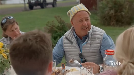 258K views · 5.4K reactions | Finnish Cuisine On Michigan's Upper Peninsula Bizarre Foods with Andrew Zimmern | Bizarre Foods | Facebook