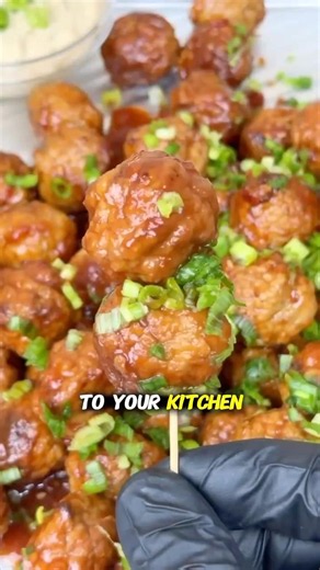 DELICIOUS Cranberry Cocktail Glazed Meatballs!! #recipe #shortvideo #cooking #food #foodie