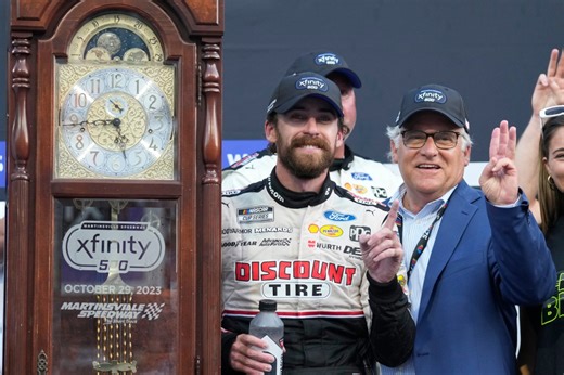 Grandfather Clock makes a happy homecoming at Martinsville Speedway