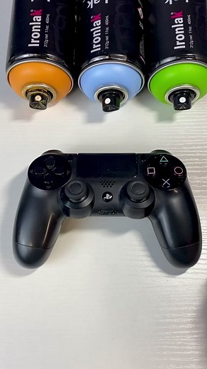 Customizing PS4 Controller with Marker Art | Controller Painting Tutorial