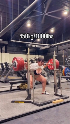 😱 Strong Girl Hits a HEAVY Squat! 💪🔥 | Insane Gym Motivation #shorts