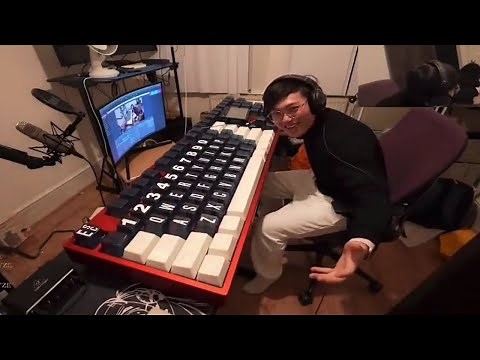 The Worlds Largest Keyboard