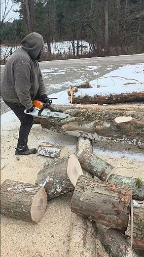 cleaning up log load storm incoming #firewood #stihl #cuttingfirewood #400c