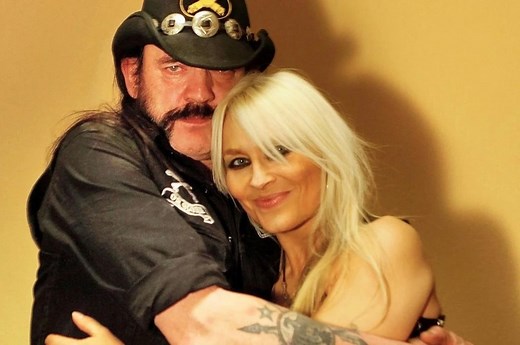 DORO & Lemmy Kilmister Motörhead perform "Love Me Forever" live at the Wacken Open Air Festival in Wacken, Germany on July 18th, 2003. 🌹🌹 | Libran Lauren