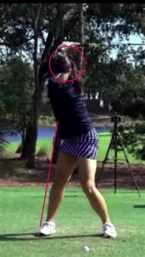 In Gee Chun struggles with keeping her lag in her golf swing. It releases early and she loses distance due to this power loss. What can she do to maintain more lag in her swing and increase her distance off the tee? #reels #reels2023 #lpga #lpgatour #golf #golfer #golfing #golfvideo #golfplayer #golfcommunity #golftraining #golfpractice #golfdrills #golflessons #golfinstruction #golfcoach #golfcoaching #golfcourse #golflife #golftime #whyilovethisgame | Jim LaBuda Golf