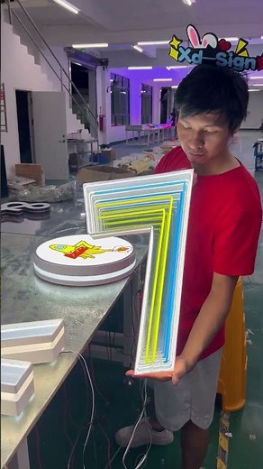 Say goodbye to the traditional store signs. Only this kind of store name can attract customers back