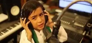 48K views · 2.3K reactions | Very emotional patriotic song in a very beautiful voice! | Showbiz Pakistan | Facebook