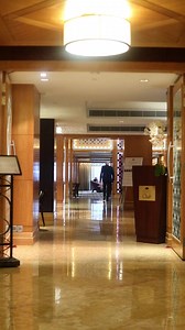 MO Club - A sophisticated venue that combines prestige, convenience, and impeccable service. To know more, click this: https://www.mandarinoriental.com/en/kuala-lumpur/petronas-towers/stay/mo-club | Mandarin Oriental, Kuala Lumpur