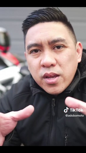 This is a $1000 Motorcycle Airbag Backpack #motorcycleairbag #motorcyclebackpack #motorcycleairbagbackpack #sportbike #heliteairbag