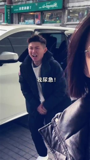 默默的努力與情感的姐弟關係