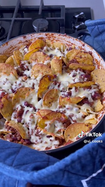 Loaded Beef Nachos Recipe for Easy Family Meals