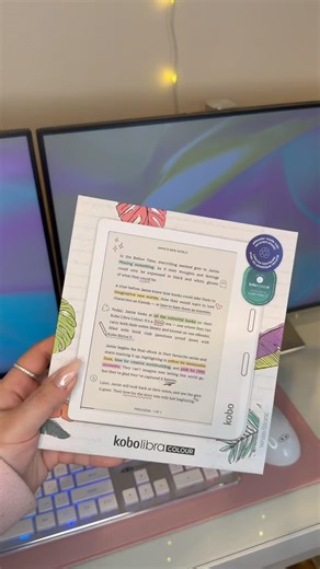 Unboxing the Kobo Libra Colour 🫧