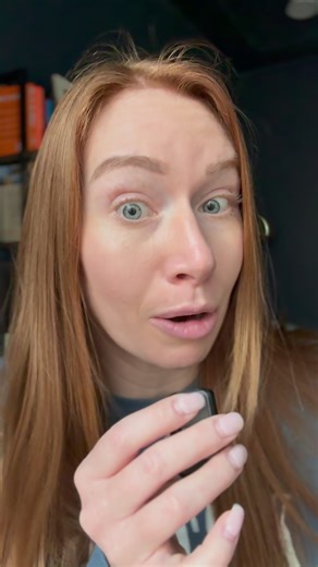 Quit wasting time with Canva or PowerPoint...Google Vids can create any training guide or presentation for you in minutes. They offer templates, easy to use prompts, Veo3.1 and custom avatars. 😎 🎨 #googlevids #presentations #designtutorial #howtovideo #aitutorial