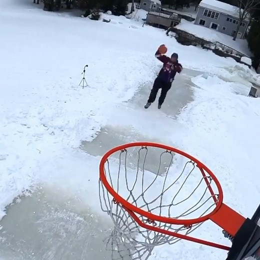 Taking flight in extreme ice skating 😳 (via robworling14/ig) | ESPN UK