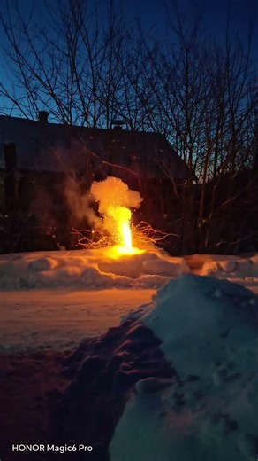 Firecracker test with 50 grams of flash powder