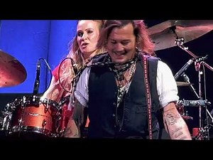 Jeff Beck & Johnny Depp - Rumble - live Umbria Jazz 2022 - Italy