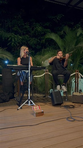 Leo & Vivien ❤️ | The Garden Bar