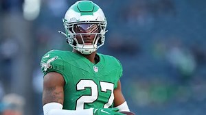 Who are Quinyon Mitchell’s parents?