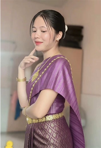 Tutorial ဖန်တီးနည်း AI Effect နဲ့ Portrait Aesthetic