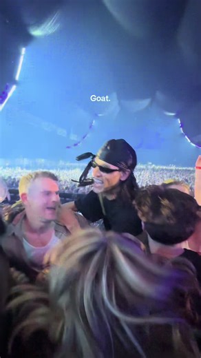 4 Hours of Pawsa: A House Music Experience